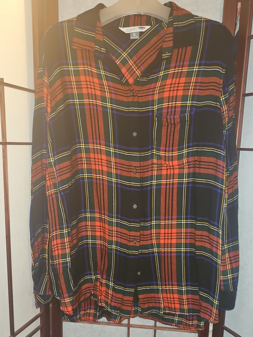 Old Navy Plaid Casual Button-Down Shirt